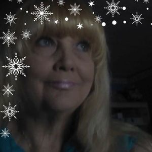 Meet your Posher, Gloria